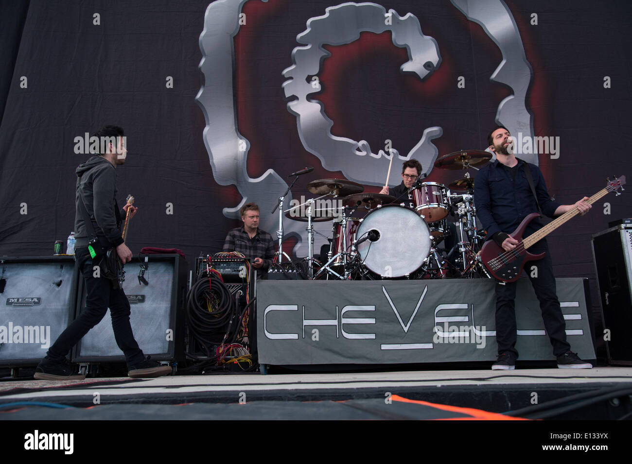 Toronto, Ontario, Canada. 17 mai, 2014. Groupe de metal alternatif américain CHEVELLE sur scène à Rock sur la plage festival à Columbus, Ohio. Membres du groupe : PETE LOEFFLER LOEFFLER, SAM, DEAN BERNARDINI/ZUMAPRESS.com/Alamy Vidyashev © Igor Live News Banque D'Images