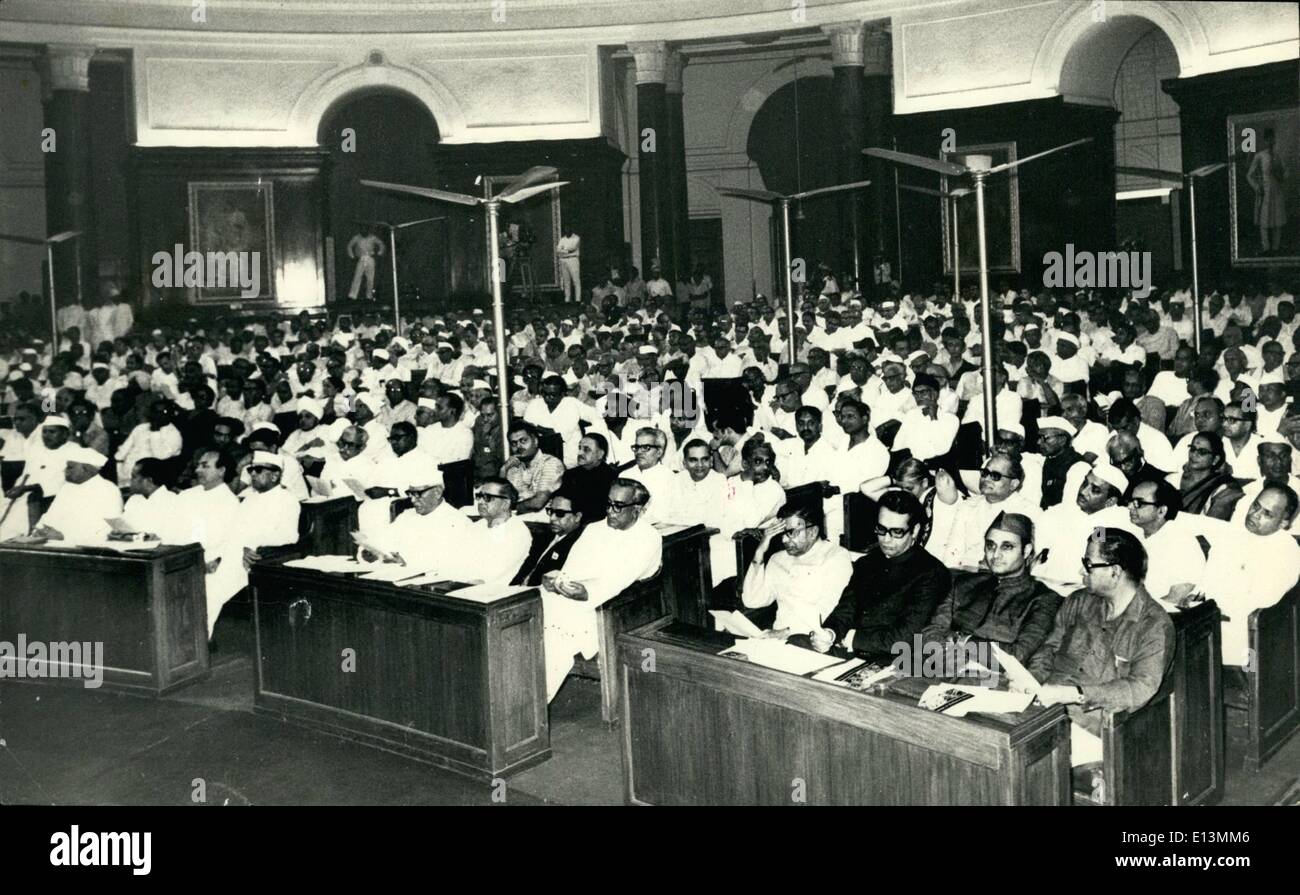 Mars 02, 2012 - 25e anniversaire de l'indépendance de l'Inde : Les membres du Parlement lors de la session de minuit. PHOTO : PANA INDE Banque D'Images