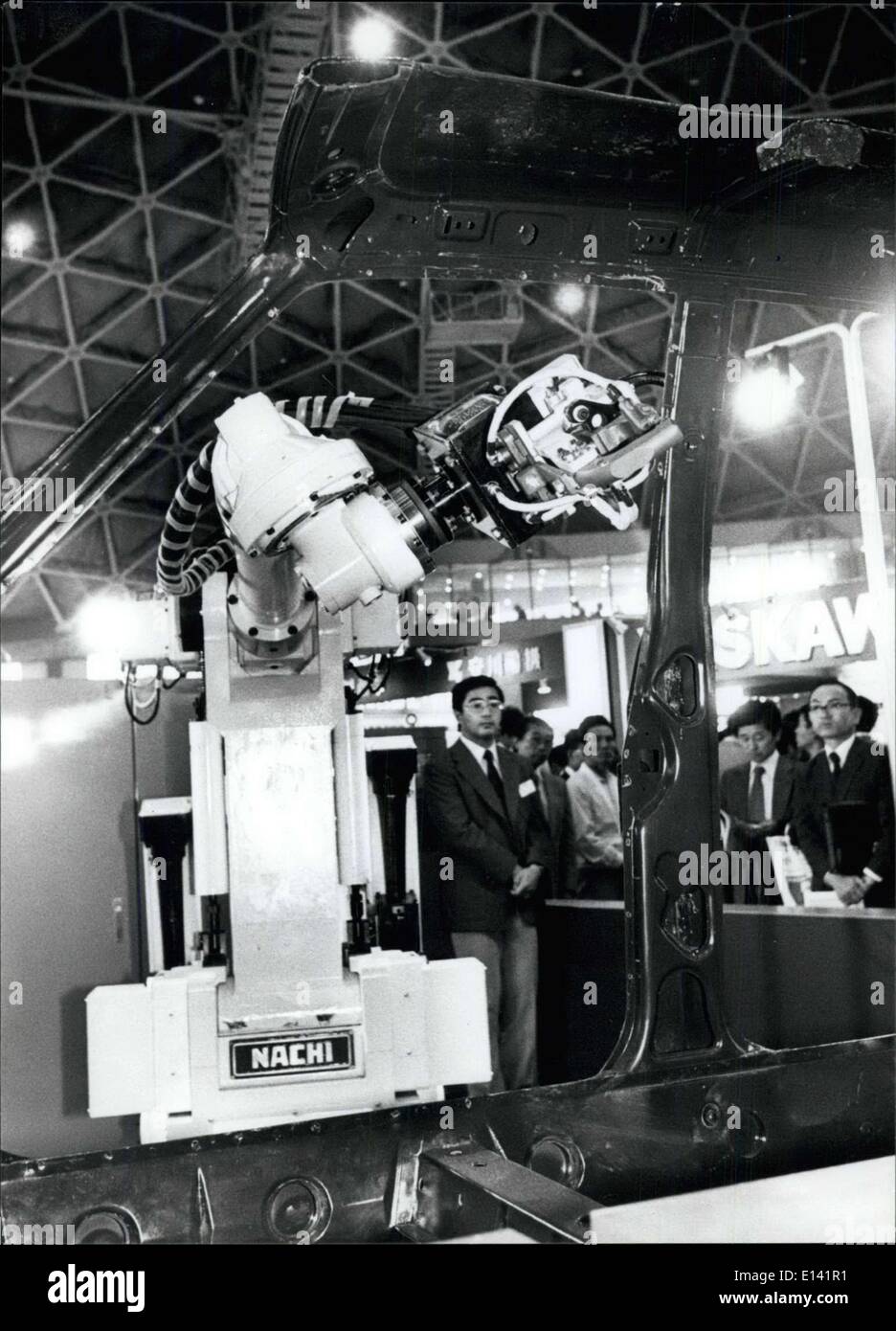 31 mars 2012 - Robot industriel show à Tokyo 130 différents robots étaient sur l'affichage à l'Harmui récemment. Ils ont inclus des robots dont les compétences vont de la peinture et de la coupe à la motor car assemblée générale. Le Japon Banque D'Images