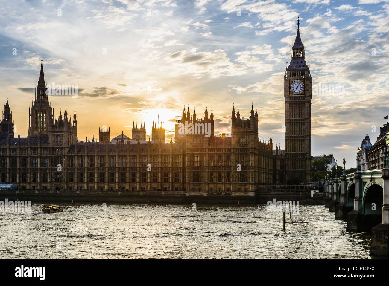 Soleil sur Maisons du Parlement, Londres, Royaume-Uni Banque D'Images