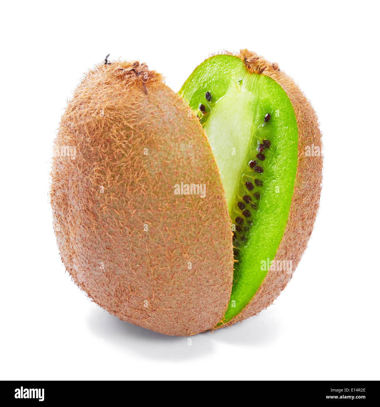 Les kiwis isolé sur fond blanc, macro Banque D'Images