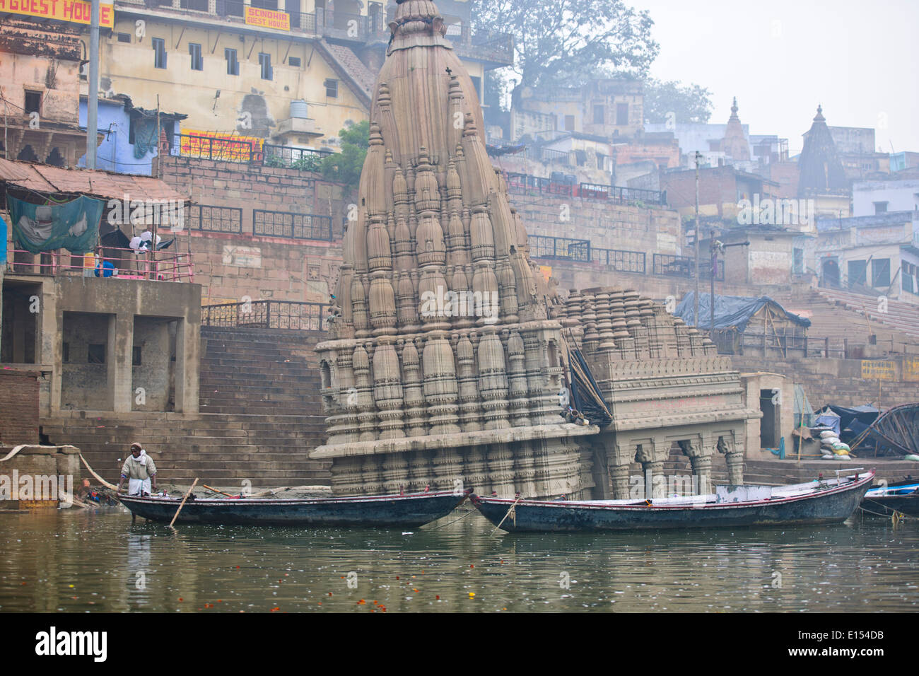 Mère Ganga,Ganga River,le Gange Ghats,,Aarti,lavage des péchés,bateaux de rivière, les pèlerins, Varanasi, Benares, Uttar Pradesh, Inde Banque D'Images