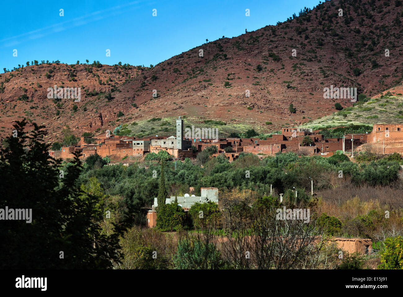 Village de l'arrière-pays du Maroc Banque D'Images