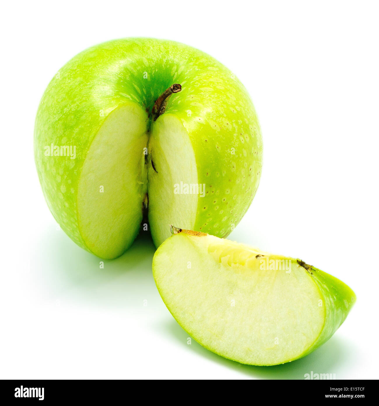 Pomme verte, isolé sur fond blanc Banque D'Images