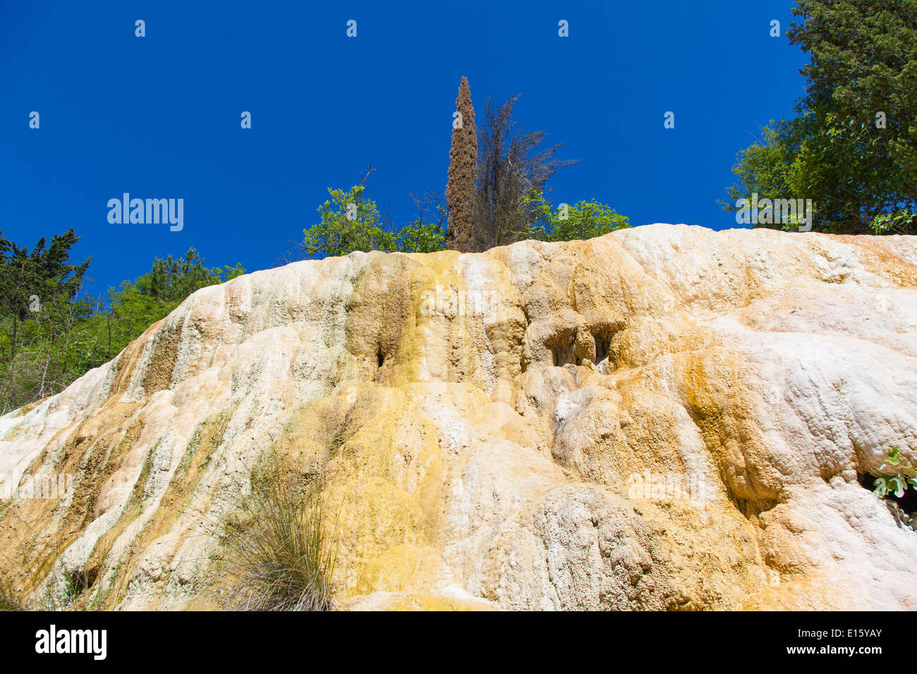 La région Toscane, en Italie. Près de Bagni San Filippo vous pouvez trouver cette merveilleuse beauté naturelle fabriqué à partir de calcaire termal Banque D'Images