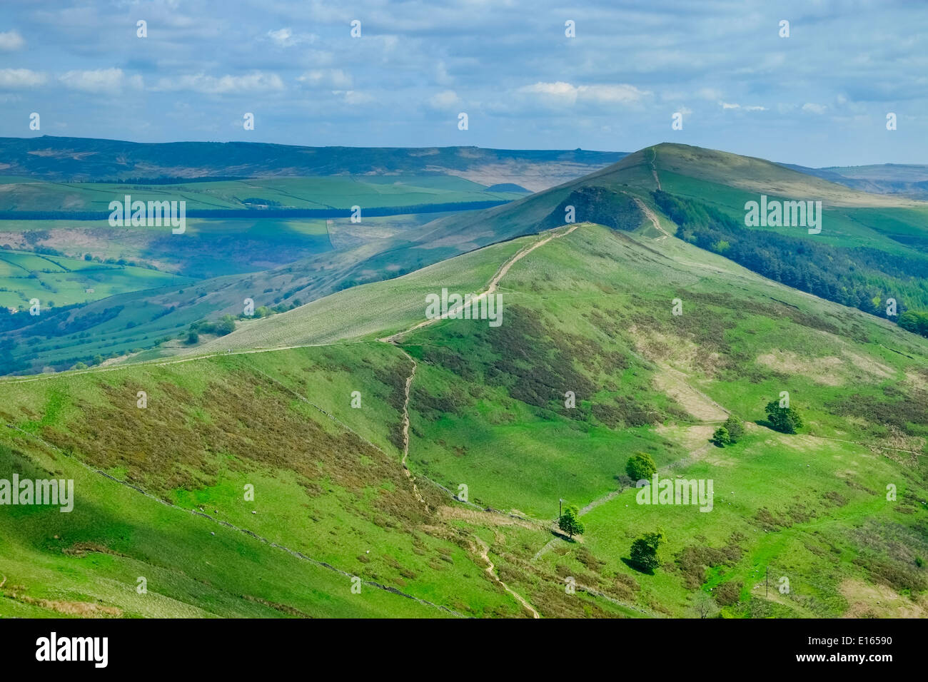 Mam tor grand chemin Ridge, parc national de Peak District, Derbyshire, Angleterre, Mai Banque D'Images