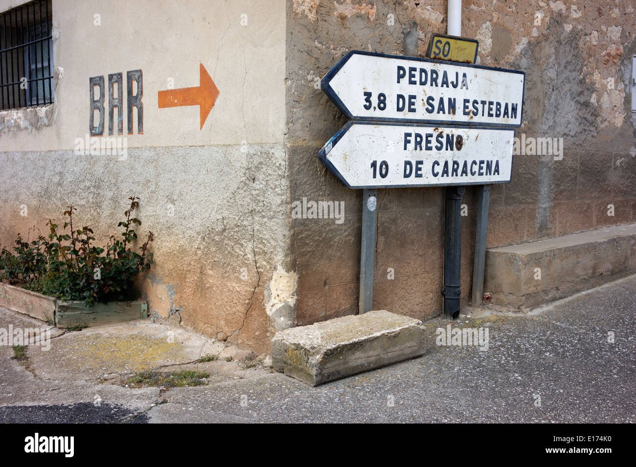 La signalisation routière, Soria, Espagne. Banque D'Images