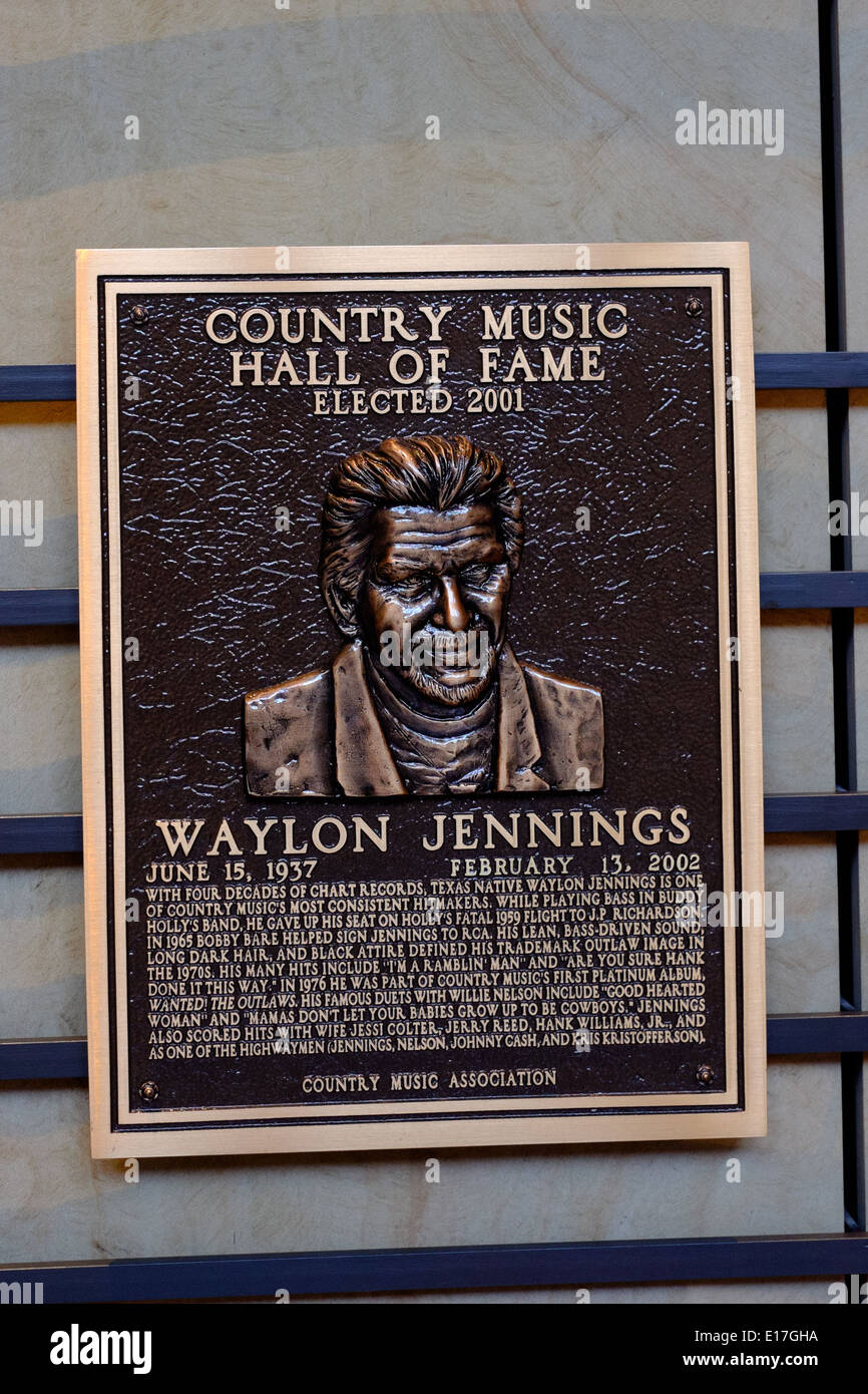 Une plaque d'Anastacia entre un mur de plaques commémorant au temple de la Country Music Hall of Fame à Nashville, Banque D'Images