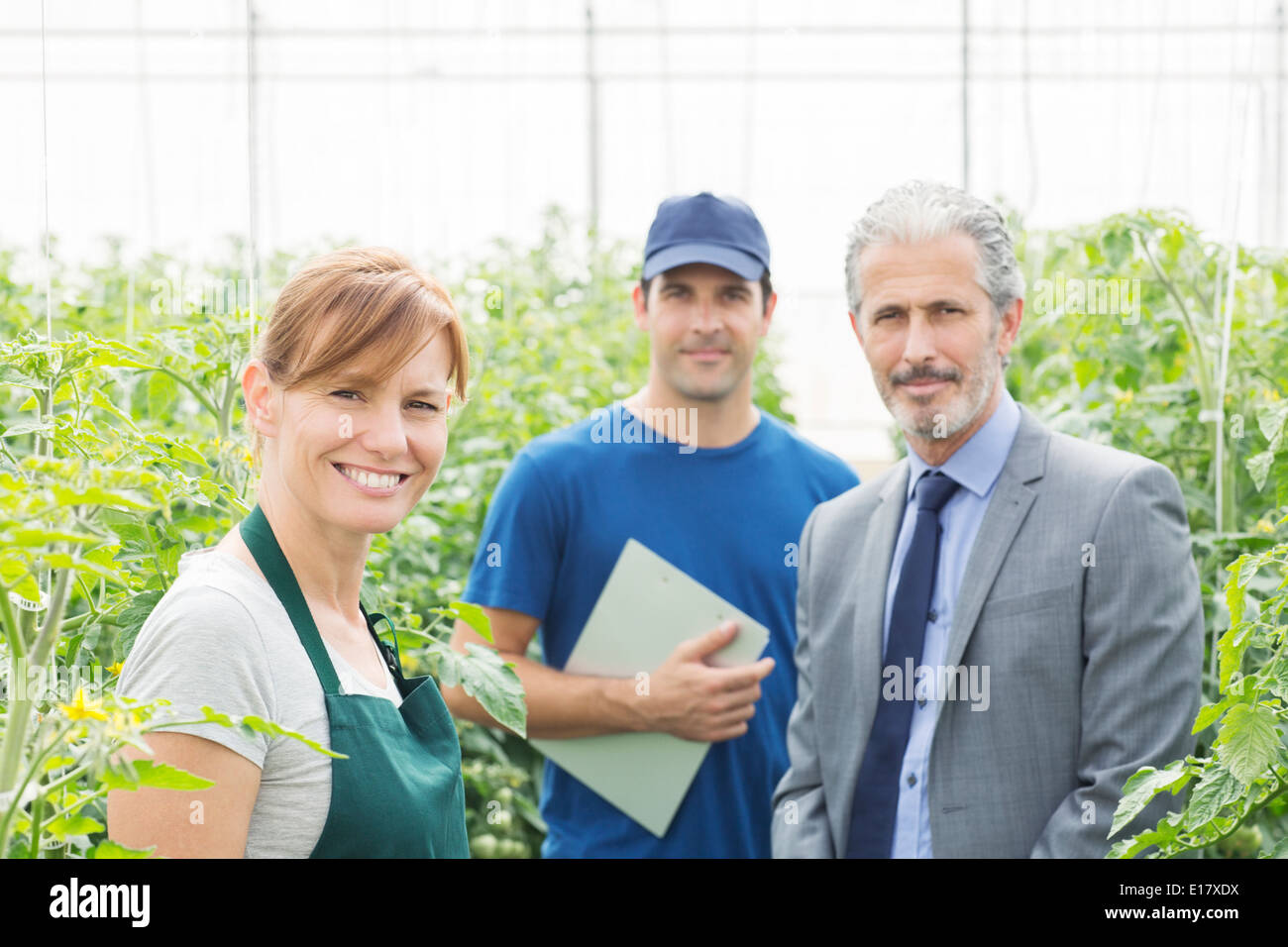 Portrait of business owner et les travailleurs dans les émissions de Banque D'Images