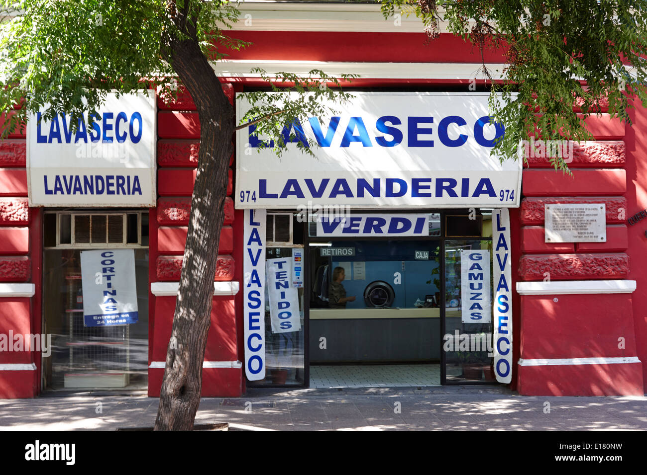 Lavaseco lavanderia boutique de blanchisserie Santiago Chili Banque D'Images