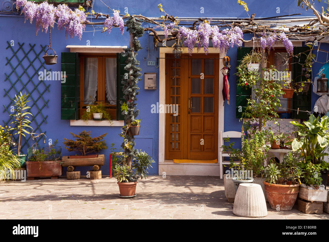 Façade de maison coloré sur Burano. Banque D'Images
