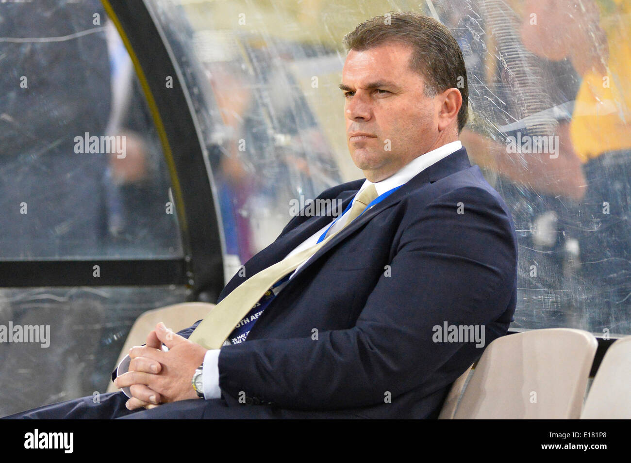 Sydney, Australie. 26 mai, 2014. Ange Postecoglu coach Socceroos durant la Coupe du monde match amical entre l'Australie et l'Afrique de l'ANZ Stadium, Sydney. Le match se termine par un nul 1-1. Credit : Action Plus Sport/Alamy Live News Banque D'Images