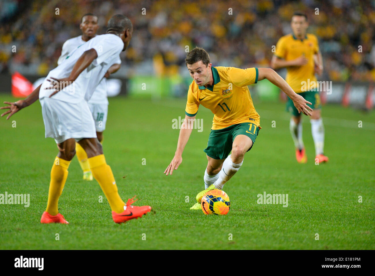 Sydney, Australie. 26 mai, 2014. Le milieu de terrain Socceroos Tommy Oar en action pendant la Coupe du monde d'avant match amical entre l'Australie et l'Afrique de l'ANZ Stadium, Sydney. Le match se termine par un nul 1-1. Credit : Action Plus Sport/Alamy Live News Banque D'Images
