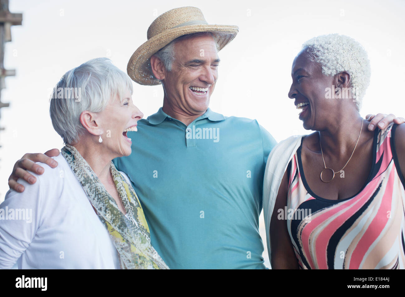 Senior friends laughing Banque D'Images