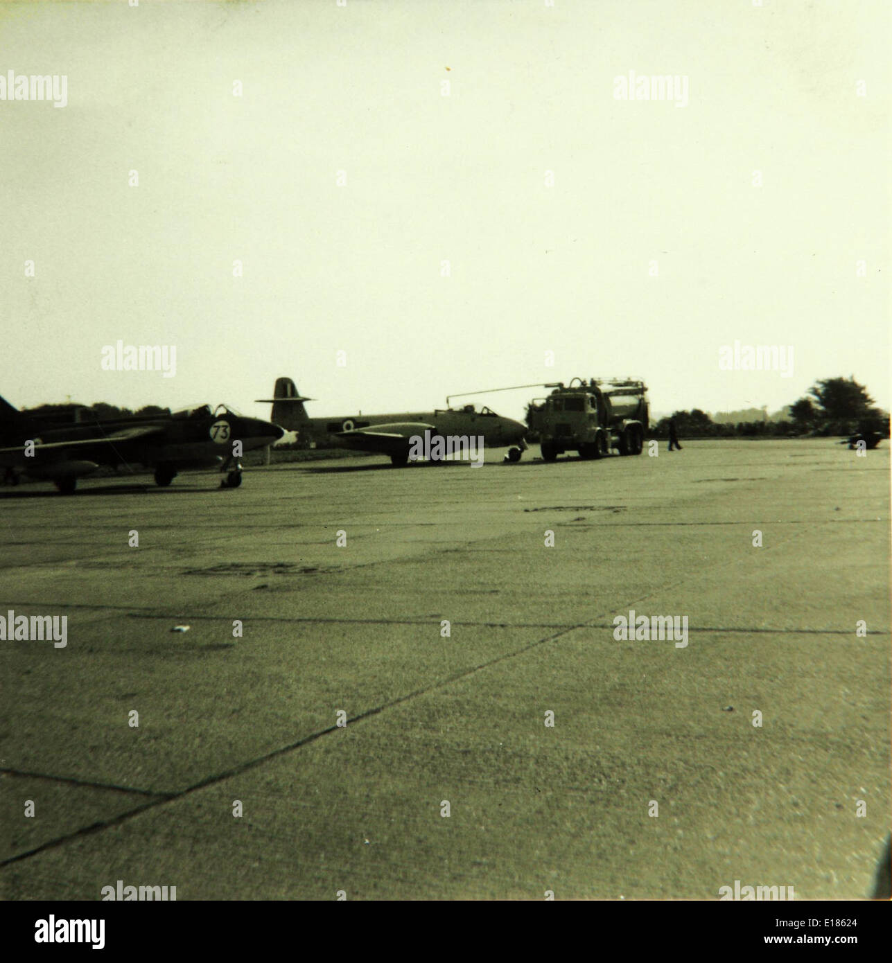 Le Gloster Meteor a été le premier chasseur à réaction britannique à entrer en service pendant la seconde Guerre mondiale. Il a joué un rôle clé dans les premiers jours des avions de combat à réaction. Banque D'Images