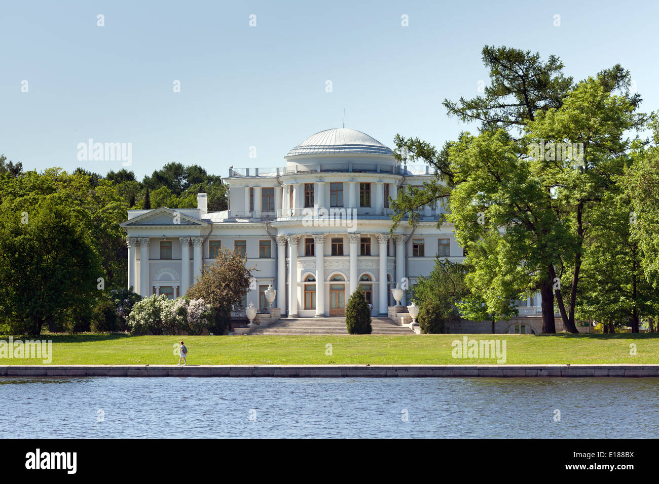 Palais Yelagin - le Palais Impérial d'été sur l'Île Yelagin à Saint-Pétersbourg (1785-1790) Banque D'Images