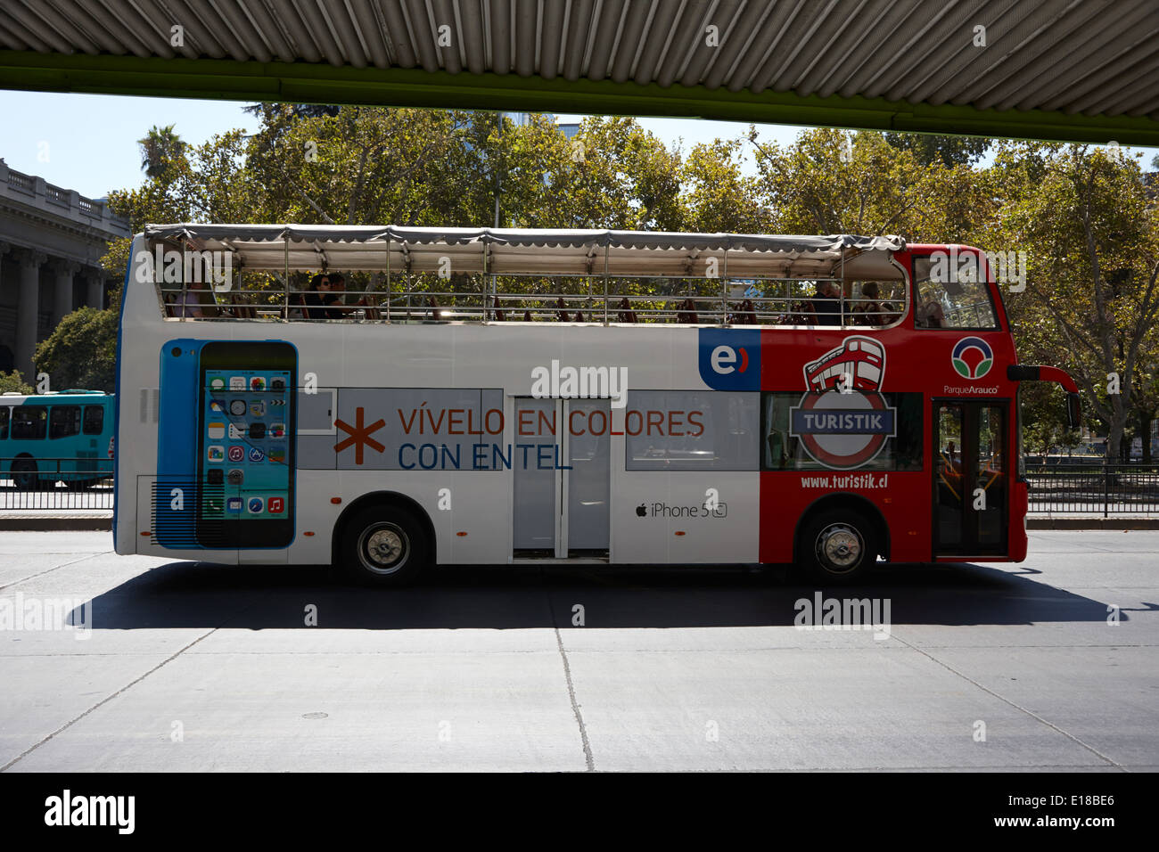 Turistik open top des excursions en bus dans la ville de Santiago du Chili Banque D'Images