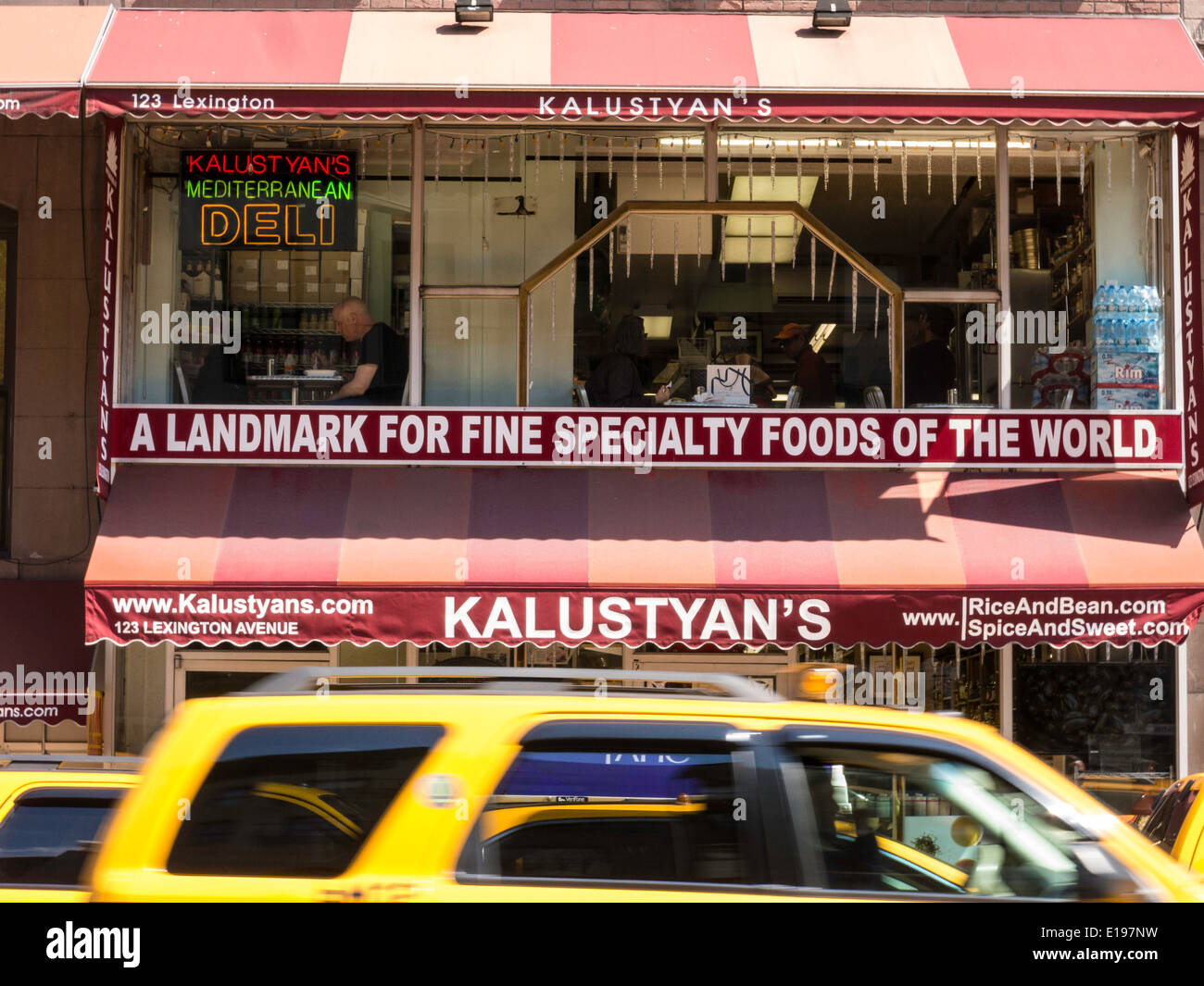 Kalustyan's Indian Spice Shop est un magasin spécialisé situé à Murray Hill, New York City, États-Unis Banque D'Images