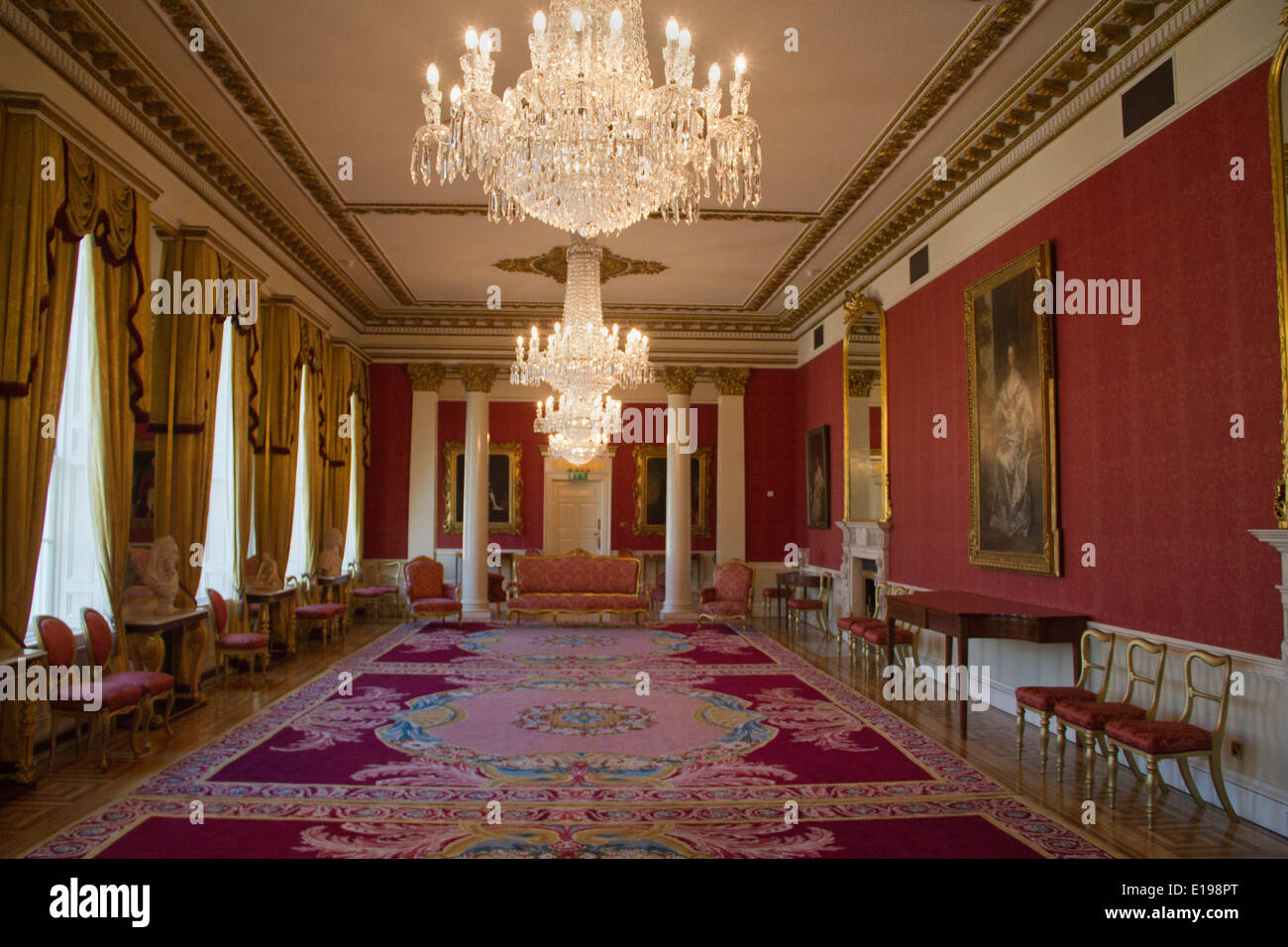 Salle de réception au château de Dublin, le siège de la domination anglaise en Irlande Banque D'Images
