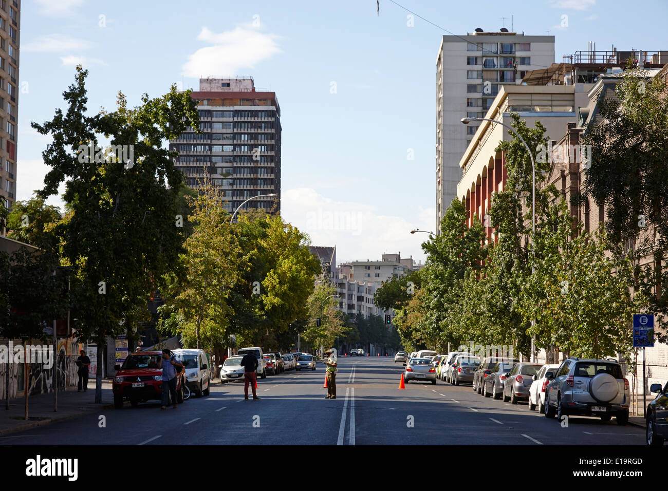 Avenida portugal, grande rue de la ville de Santiago du Chili Banque D'Images