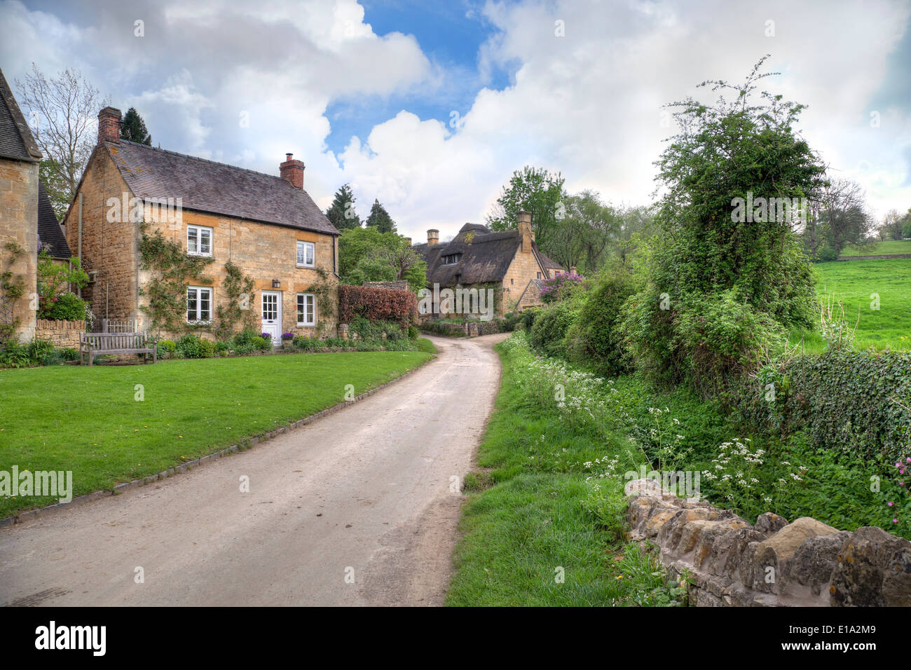 Le joli village de Stanton au printemps, Cotswolds, Gloucestershire, Angleterre. Banque D'Images