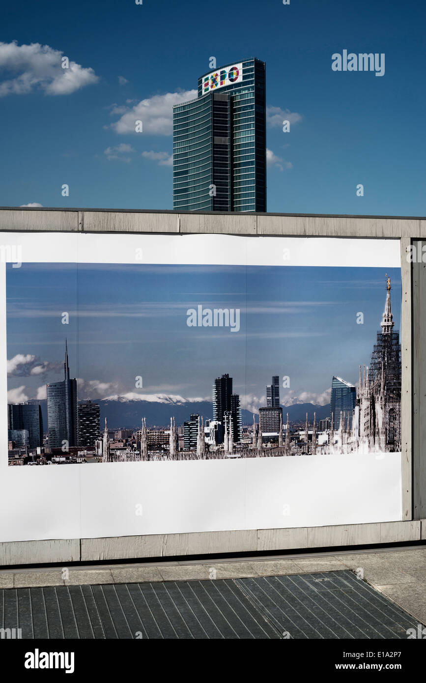 Italie, Milan. La promotion de l'administration centrale de Porta Nuova billboard Banque D'Images