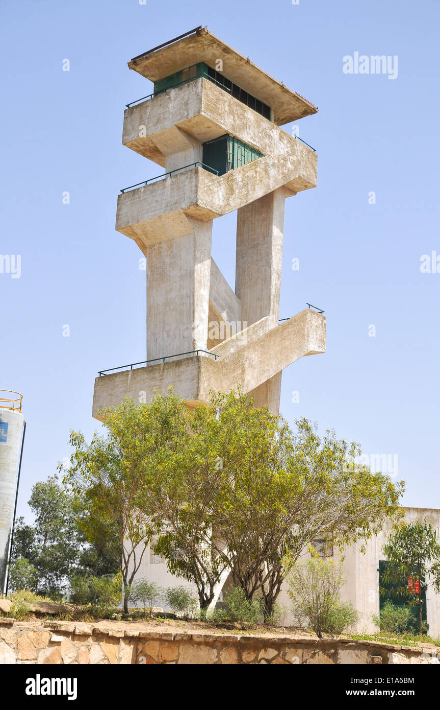 Tour d'observation des incendies de forêt, d'Israël, près de Negev Beer Sheva Banque D'Images