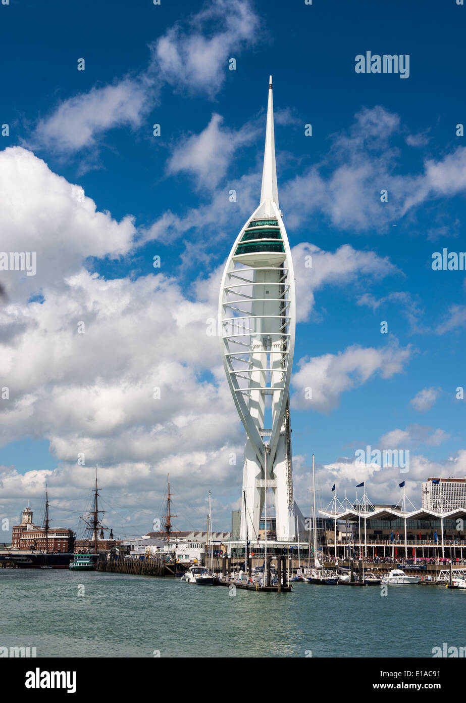 Avis de Spinnaker Tower, Portsmouth Banque D'Images