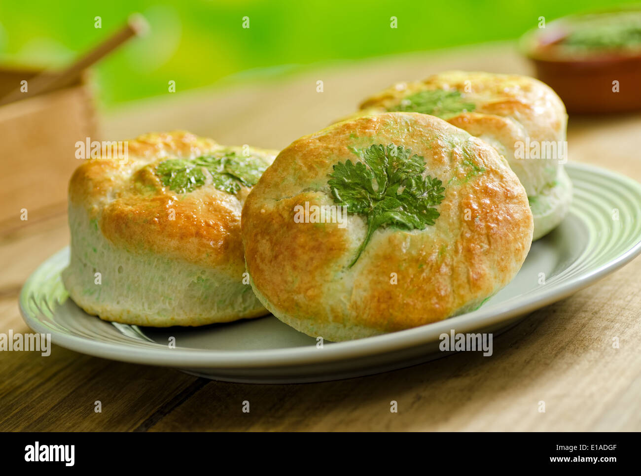 Des biscuits fraîchement cuits Shamrock. Banque D'Images