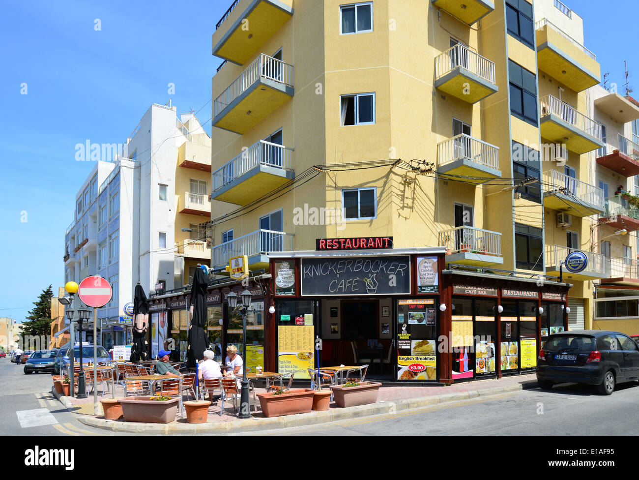 Restaurant Corner, Qawra (Il-Qawra), Saint Paul's Bay (San Pawl il-baħar), District Nord, République de Malte Banque D'Images