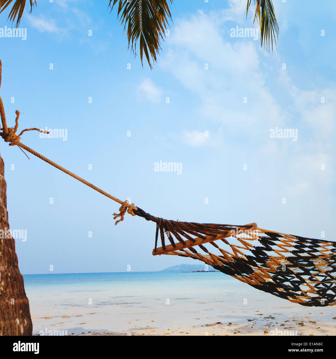 Détente sur la magnifique plage tropicale, vacances Banque D'Images