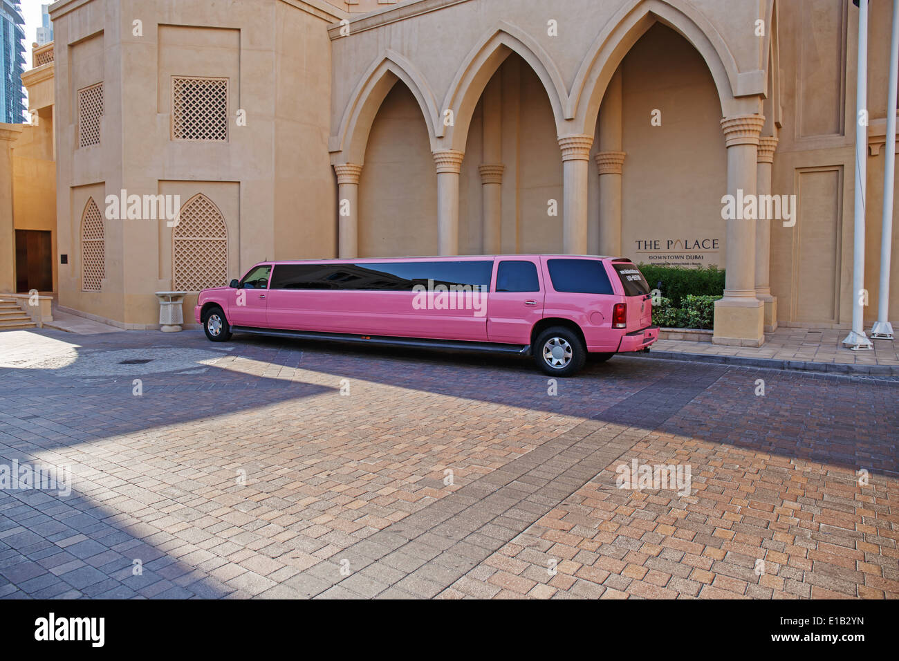 Avis de Palace Hotel le 13 novembre 2013 à Dubaï, AUX ÉMIRATS ARABES UNIS. Il est situé sur l'île de la vieille ville de Burj Khalifa complexe. Banque D'Images