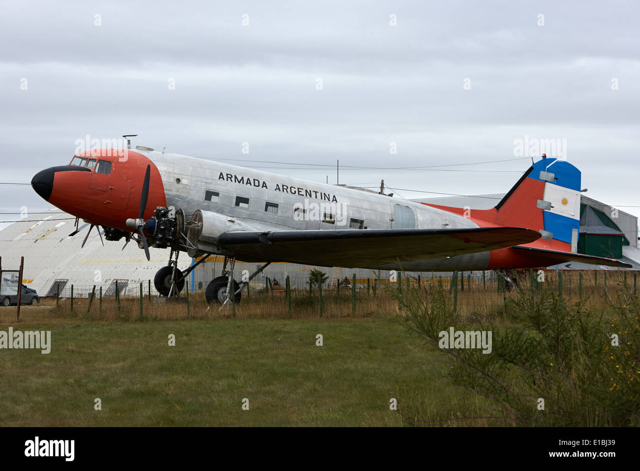 Dc-3 de la marine argentine Ushuaia Argentine Cabo de Hornos Banque D'Images