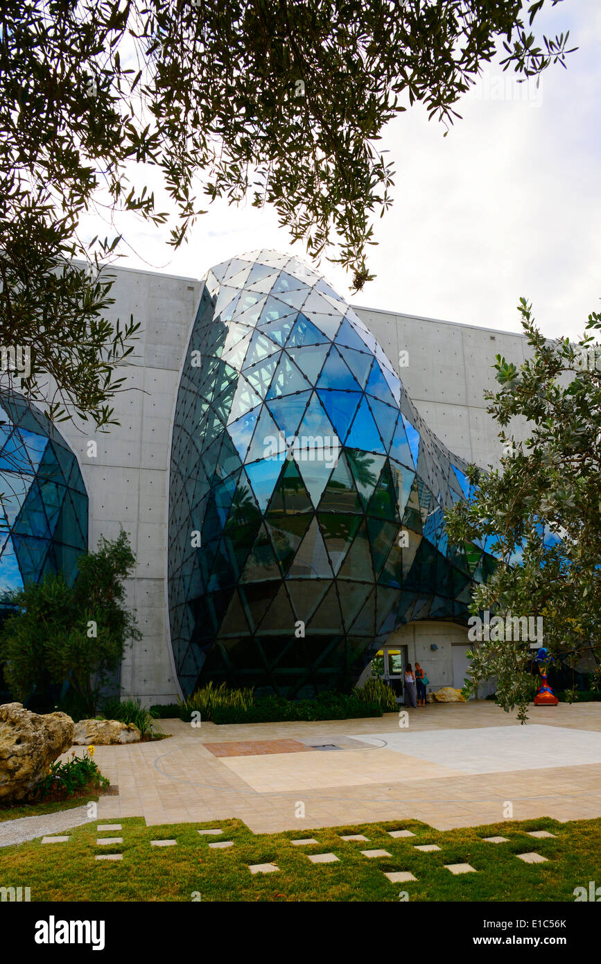 Le musée de Salvador Dali à Saint-Pétersbourg, Floride FL Banque D'Images