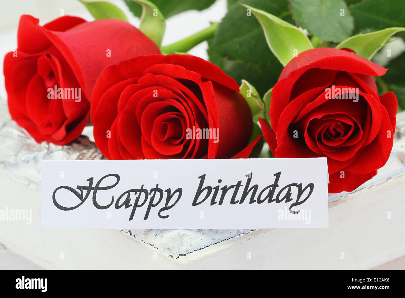 Joyeux Anniversaire Carte Avec Roses Rouges Photo Stock Alamy