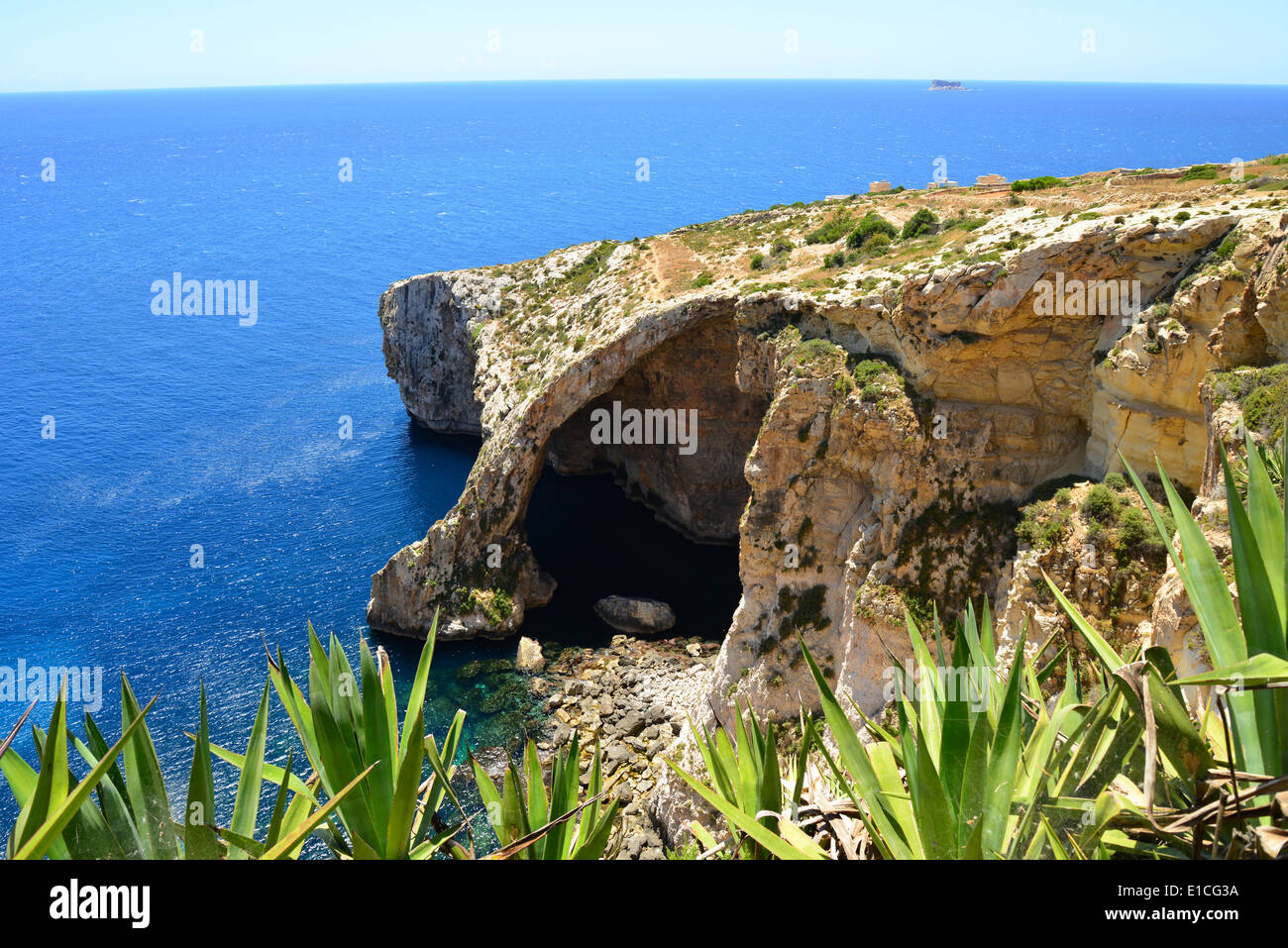 Grotte bleue, Wied iż-Żurrieq, au sud Le District de l'Est, Malte Xlokk Région, République de Malte Banque D'Images