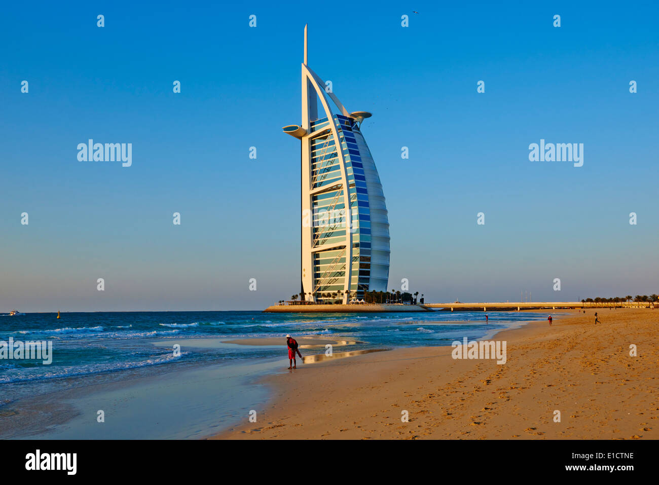 Emirats Arabes Unis, Dubaï, Jumeirah Beach, l'hôtel Burj Al Arab Banque D'Images