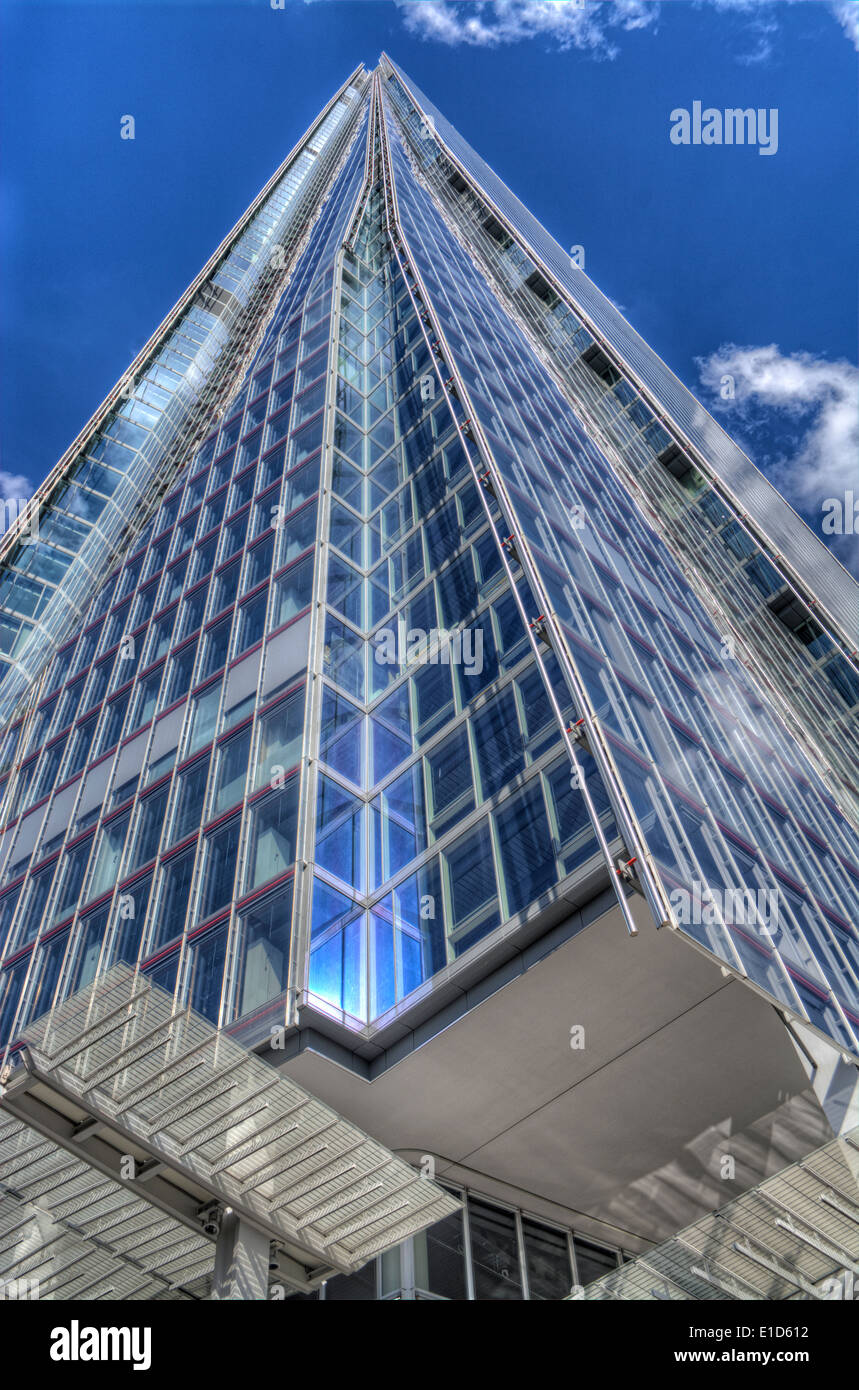 Image HDR du fragment, également appelé le tesson de verre, le Shard London Bridge et London Bridge Tower anciennement Banque D'Images