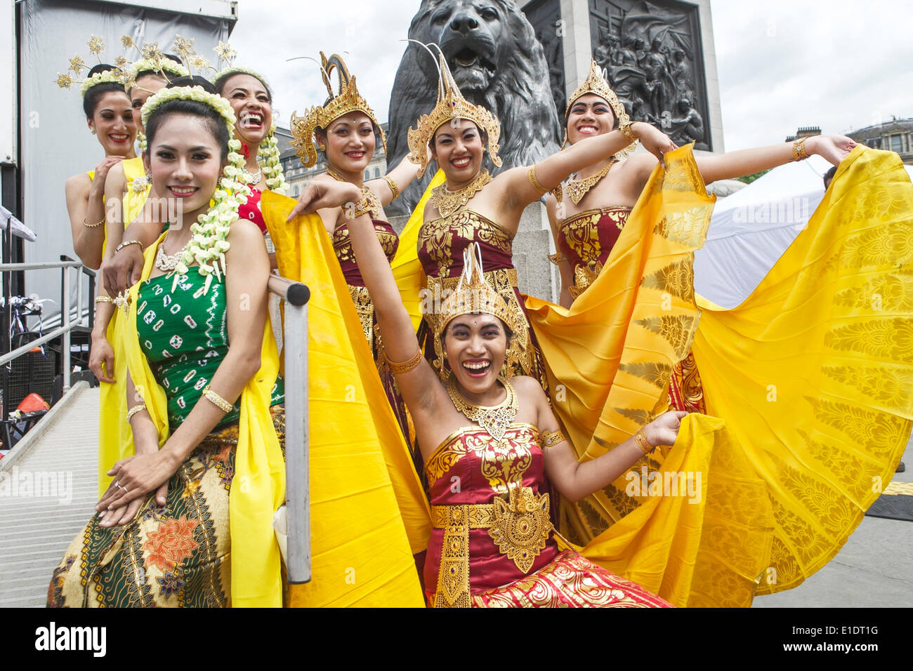 "Bonjour l'Indonésie", Trafalgar Square, London, UK 31 mai 2014. Danseurs indonésiens à l'événement annuel célébrant la Journée de l'Indonésie à Trafalgar Square. Crédit : Tony Farrugia/Alamy Live News Banque D'Images