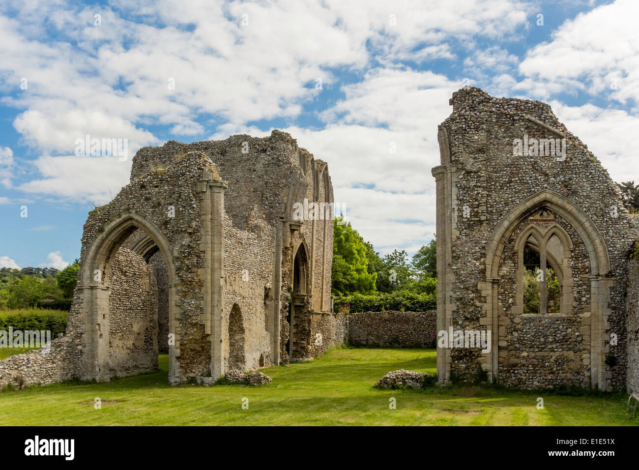 Ruines de l'Abbaye Augustinienne Église de Sainte Marie des prés à Creake Norfolk construite 12ème siècle et détruit par un incendie en 1484 Banque D'Images