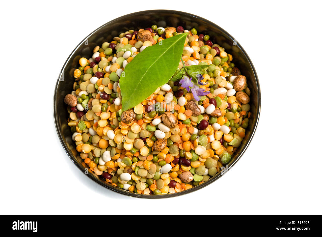 Mélange multicolore de lentilles, pois et haricots Banque D'Images