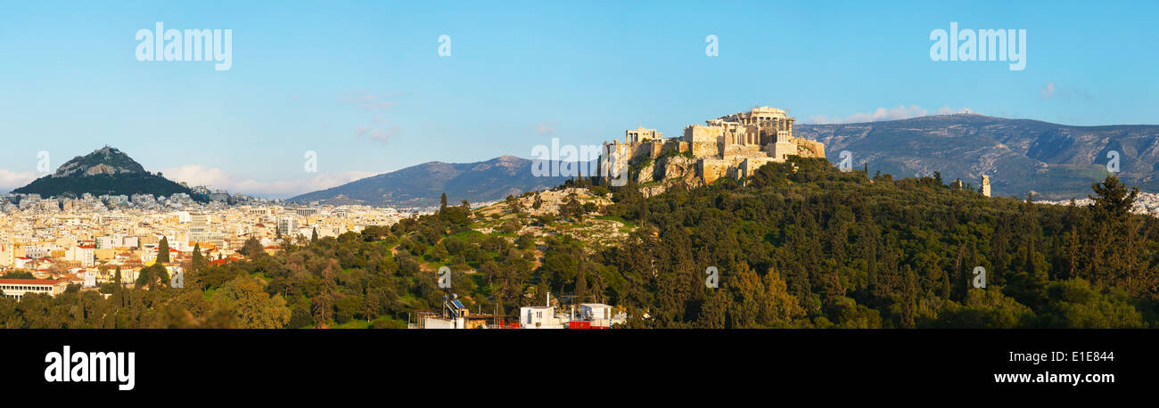 Panorama avec Acropole à Athènes, Grèce sur une journée ensoleillée Banque D'Images