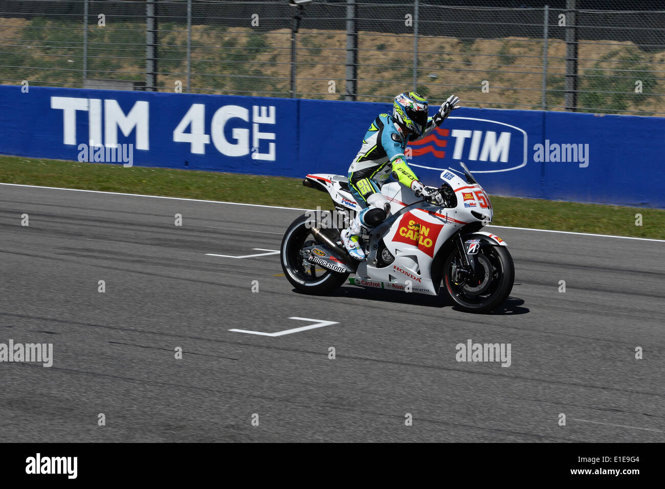 Mugello, en Italie. 01 Juin, 2014. Loris Capirossi exécuter un tour au mémorial de Marco Simoncelli de MotoGP d'Italie Crédit : Gaetano Piazzolla/Alamy Live News Banque D'Images