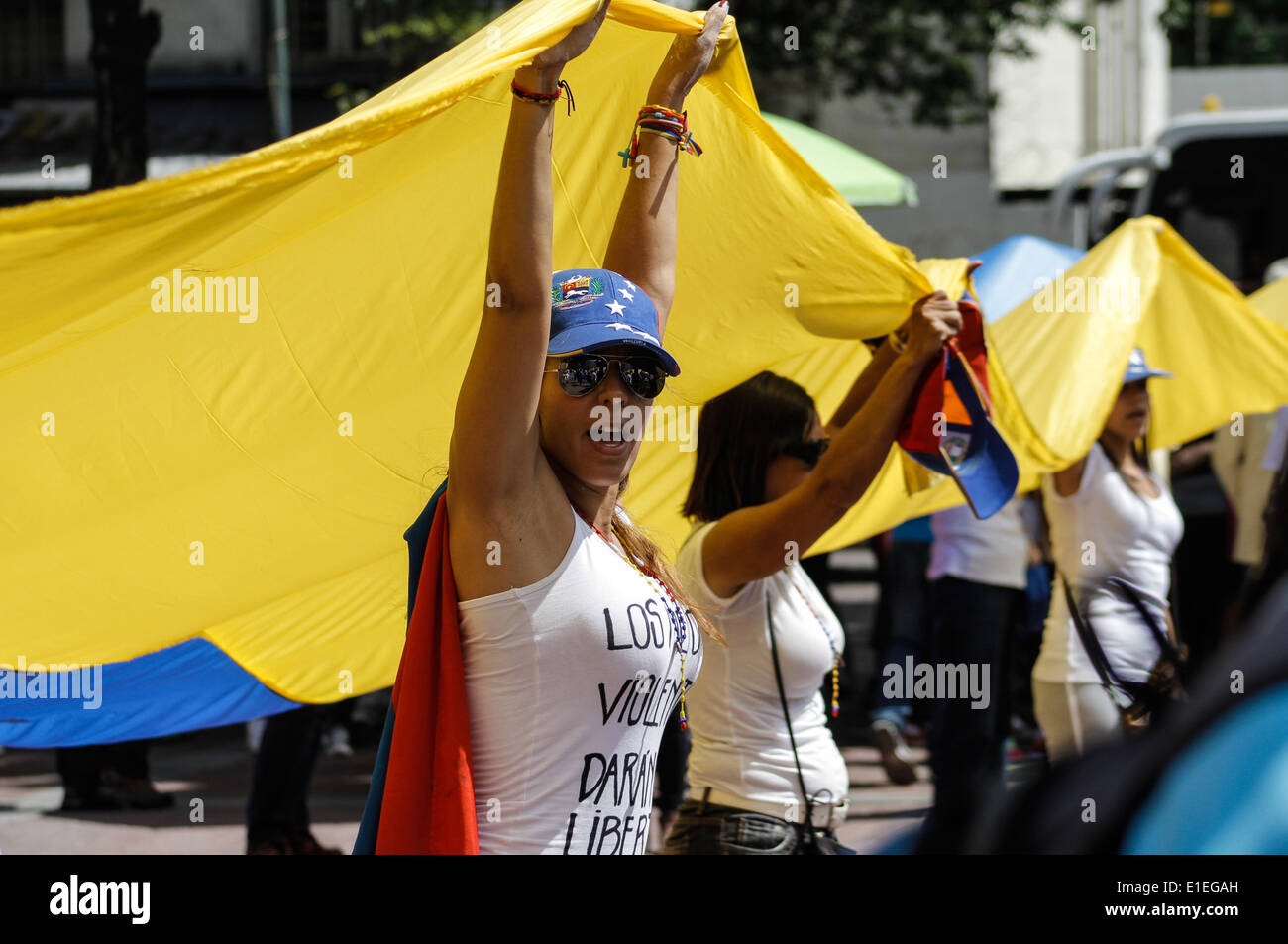 Caracas, Venezuela. 1er juin 2014. Manifestants anti-gouvernementaux assister à une protestation à Baruta township, dans l'Etat de Miranda, à l'Est de Caracas, Venezuela, le 1 juin 2014. © Manuel Hernandez/Xinhua/Alamy Live News Banque D'Images