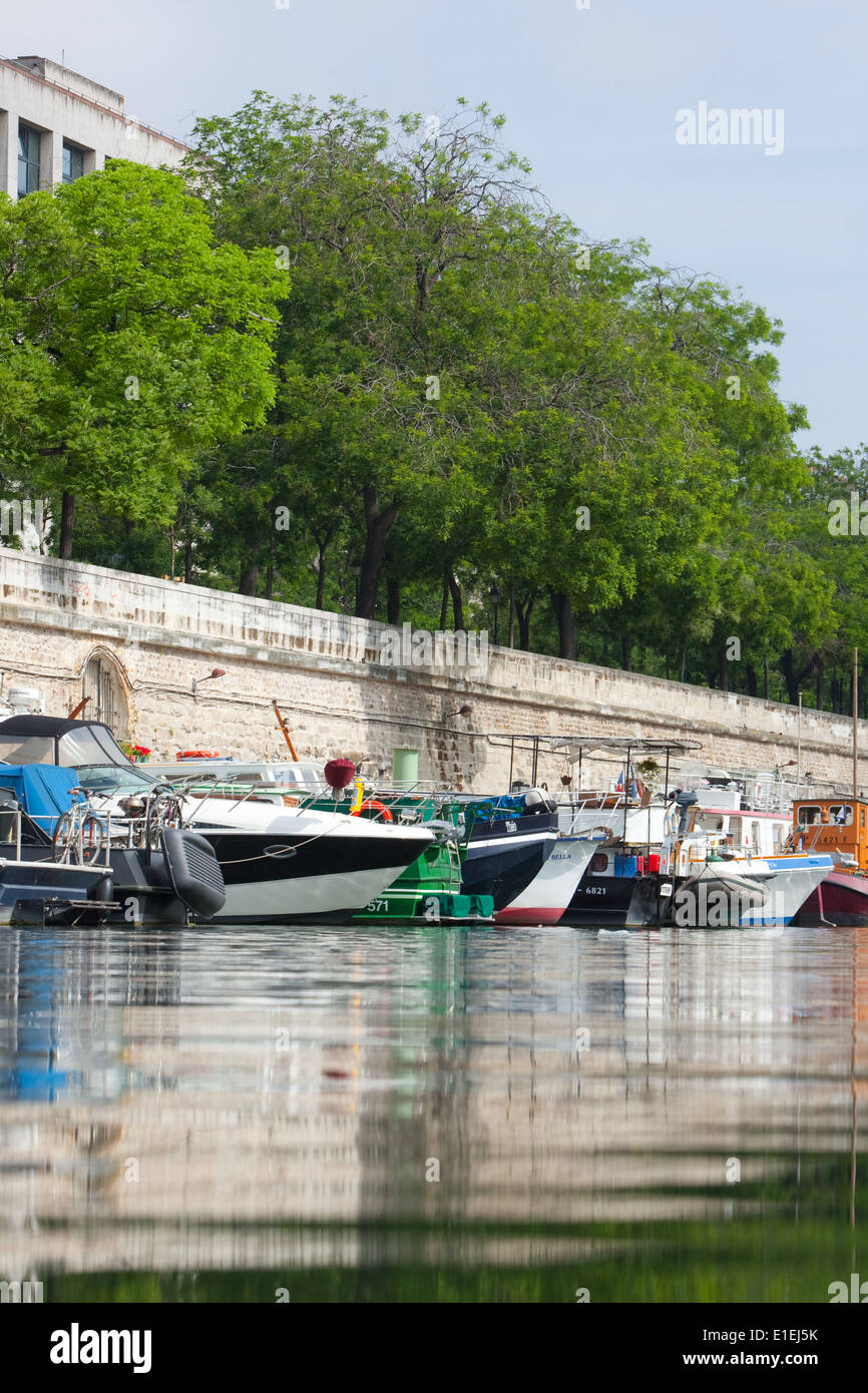 Bassin de l'Arsenal, Canal Saint-Martin, Paris Banque D'Images