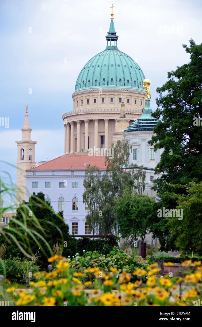 Vue de Saint Nicolai et ancien hôtel de ville Potsdam Allemagne Banque D'Images