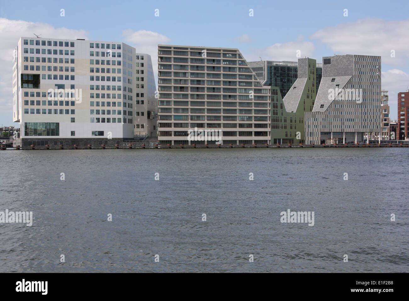 Amsterdam, riverside développement d'anciens docks Banque D'Images