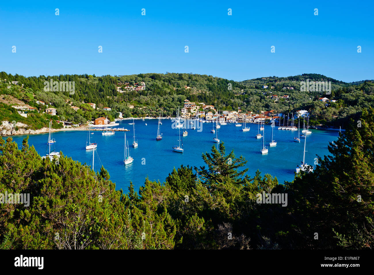 La Grèce, l'île Ionienne, Paxi, Lakka city Banque D'Images