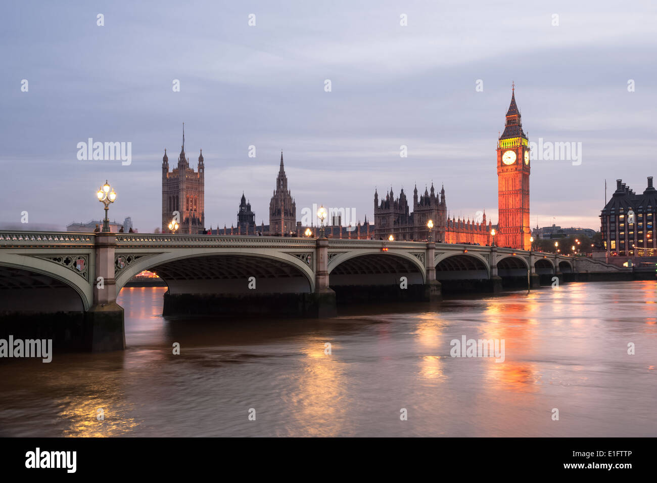 Big Ben et Westminster à Londres nuit UK Banque D'Images