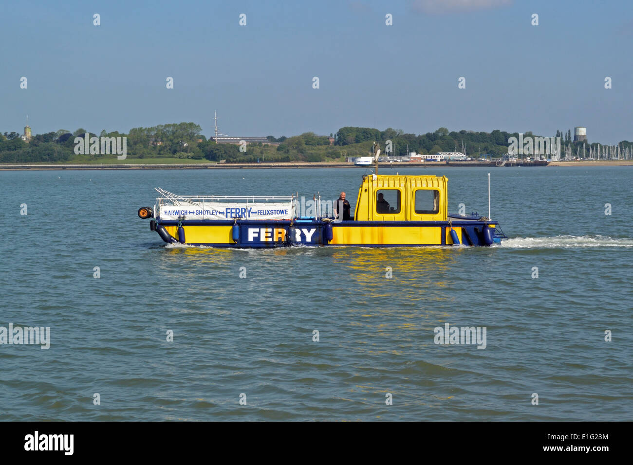 Ferry pied tournant entre Harwich, Shotley et Felixstowe sur la rivière Stour à Harwich Port Banque D'Images
